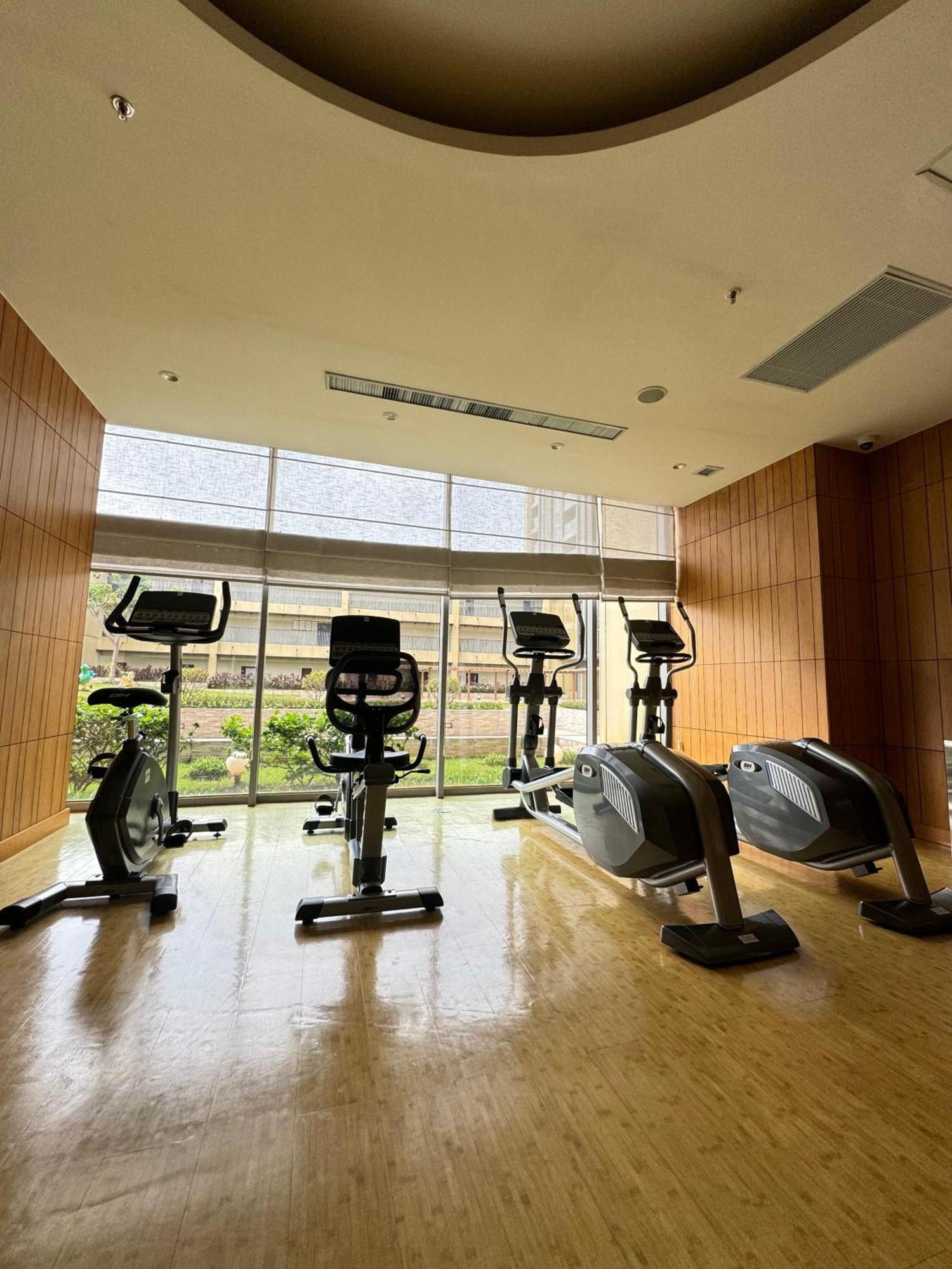 Apartemen Branz Bsd Prime Location - Bsd Business District & Ice Bsd Samporo